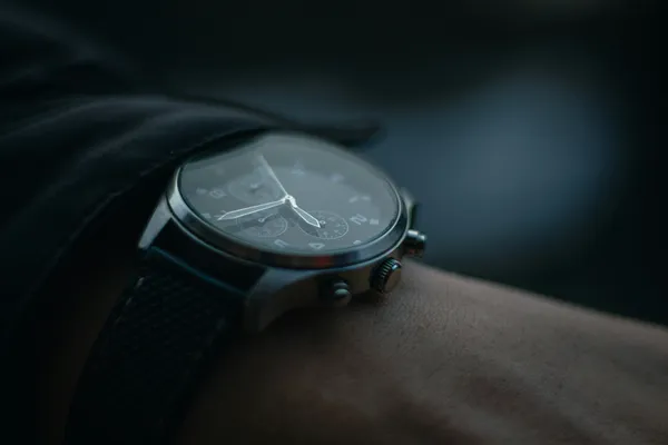 What Makes a Watch Actually Good? A Practical Guide Beyond the Spec Sheet